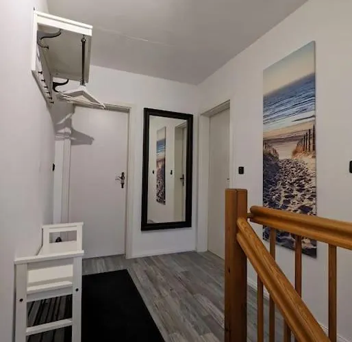 Daire Kleine Klecks Am Jasmunder Bodden *