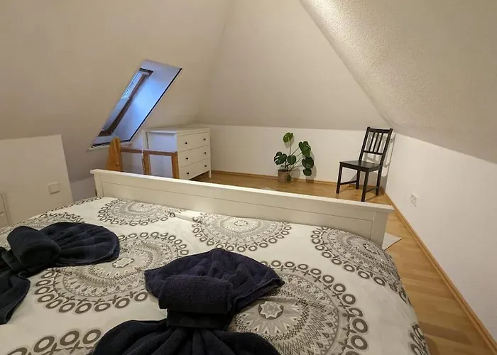 Kleine Klecks Am Jasmunder Bodden *